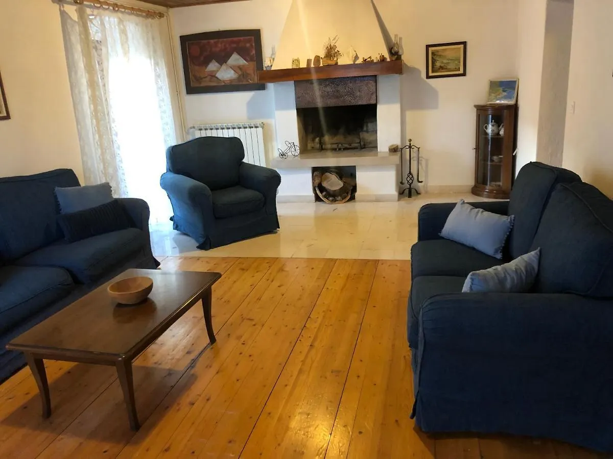Εξοχικό σπίτι Roc Holiday Home